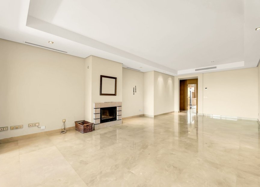 Resale - Ground floor apartment - Benahavís - La Quinta