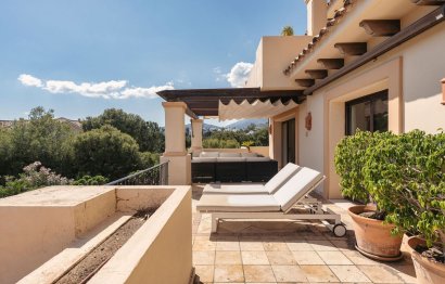 Resale - Apartment - Middle Floor Apartment - Marbella - Nueva Andalucia