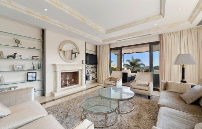 Resale - Apartment - Middle Floor Apartment - Marbella - Nueva Andalucia