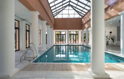 Resale - Apartment - Middle Floor Apartment - Marbella - Nueva Andalucia