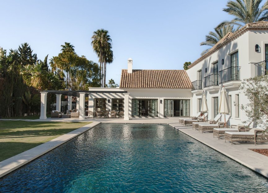 Resale - House - Detached Villa - Marbella - Nueva Andalucia