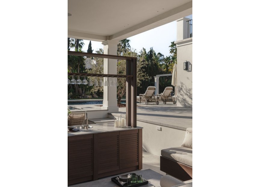 Resale - House - Detached Villa - Marbella - Nueva Andalucia