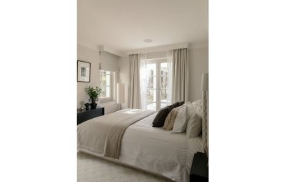 Resale - House - Detached Villa - Marbella - Nueva Andalucia