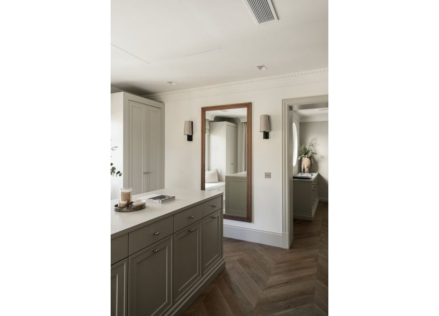 Resale - House - Detached Villa - Marbella - Nueva Andalucia