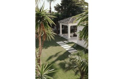 Resale - House - Detached Villa - Marbella - Nueva Andalucia