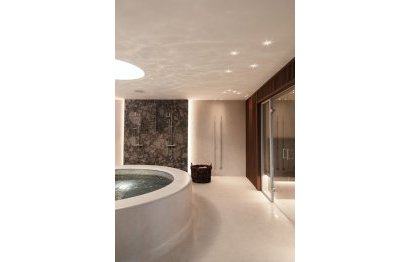 Resale - House - Detached Villa - Marbella - Nueva Andalucia