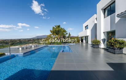 Resale - House - Detached Villa - Benahavís - Benahavís Centro