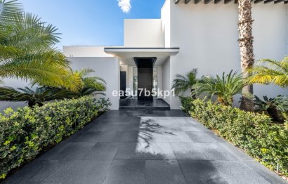 Resale - House - Detached Villa - Benahavís - Benahavís Centro