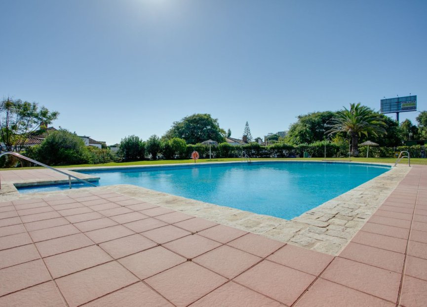 Reventa - House - Townhouse - Estepona - Estepona Centro