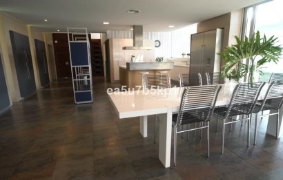 Resale - House - Detached Villa - Benalmádena - Benalmadena Centro