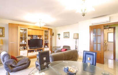 Resale - Apartment - Middle Floor Apartment - Fuengirola - Fuengirola Centro