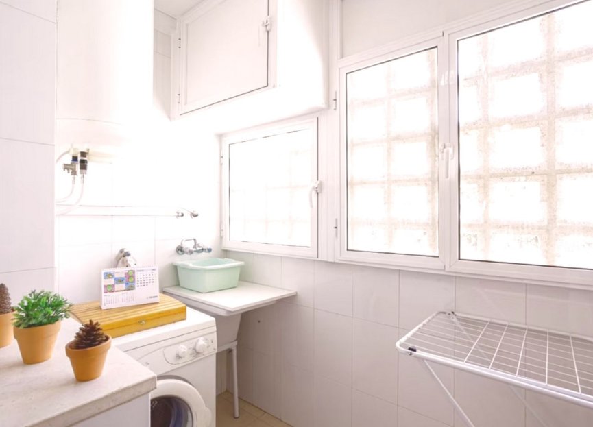 Resale - Apartment - Middle Floor Apartment - Fuengirola - Fuengirola Centro