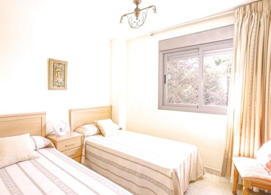 Resale - Apartment - Middle Floor Apartment - Fuengirola - Fuengirola Centro