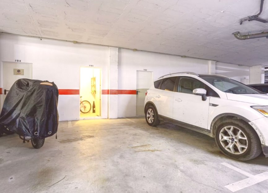 Resale - Apartment - Middle Floor Apartment - Fuengirola - Fuengirola Centro