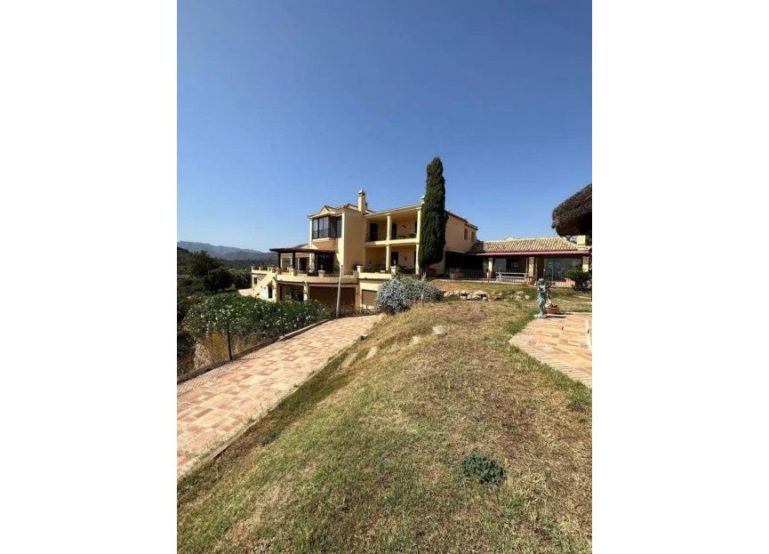 Reventa - House - Detached Villa - Marbella - La Mairena