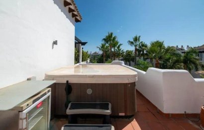 Resale - Apartment - Penthouse - Marbella - Puerto Banús