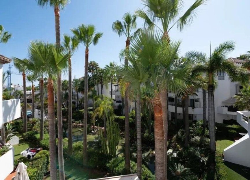 Resale - Apartment - Penthouse - Marbella - Puerto Banús