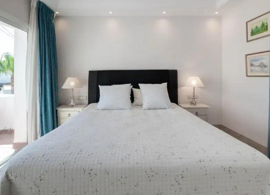 Resale - Apartment - Penthouse - Marbella - Puerto Banús