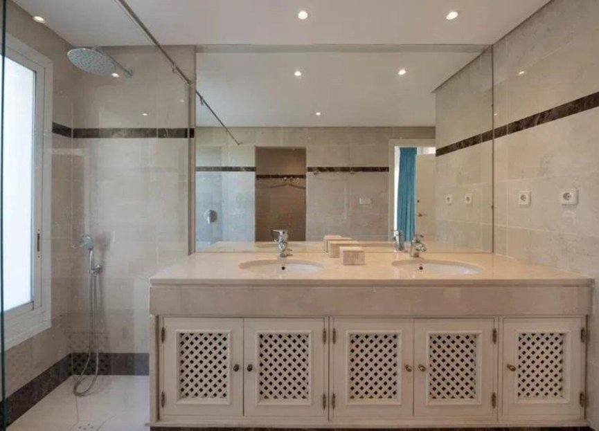 Resale - Apartment - Penthouse - Marbella - Puerto Banús