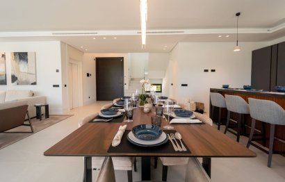Resale - House - Detached Villa - Marbella - Nueva Andalucia