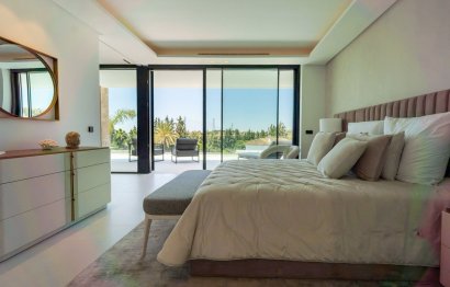 Resale - House - Detached Villa - Marbella - Nueva Andalucia