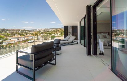 Resale - House - Detached Villa - Marbella - Nueva Andalucia