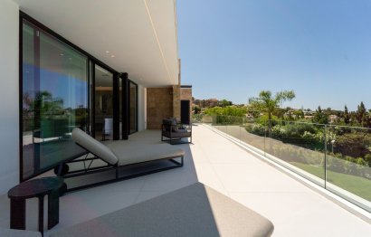 Resale - House - Detached Villa - Marbella - Nueva Andalucia