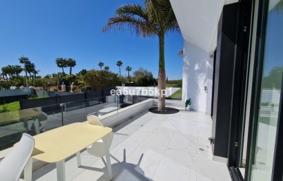 Resale - House - Detached Villa - Estepona - New Golden Mile