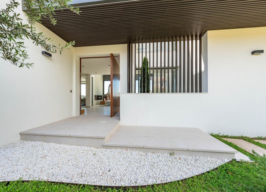 Resale - House - Detached Villa - Benahavís - La Quinta