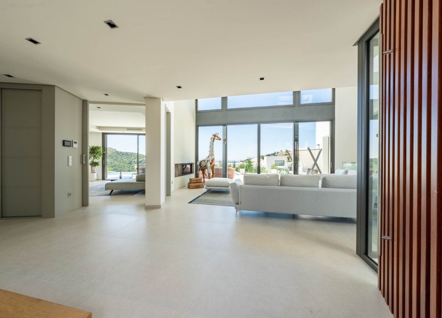 Resale - House - Detached Villa - Benahavís - La Quinta