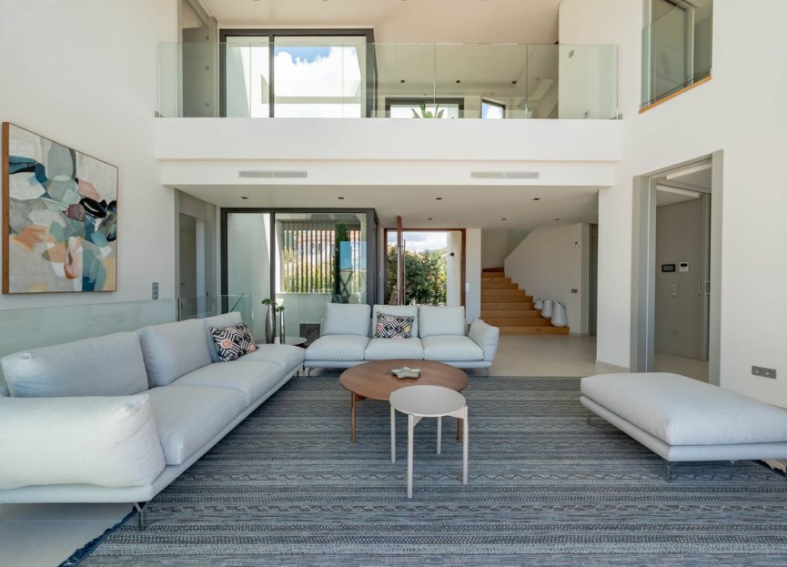 Resale - House - Detached Villa - Benahavís - La Quinta