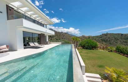 Resale - House - Detached Villa - Benahavís - La Quinta