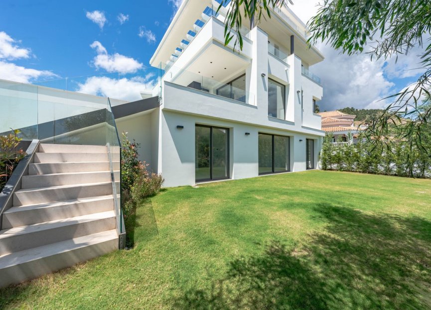 Resale - House - Detached Villa - Benahavís - La Quinta