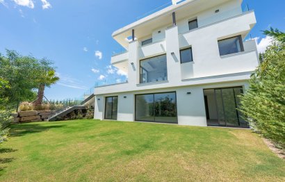 Resale - House - Detached Villa - Benahavís - La Quinta