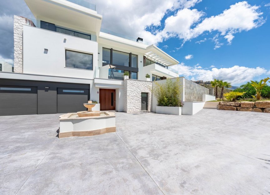 Resale - House - Detached Villa - Benahavís - La Quinta