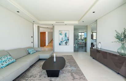 Resale - House - Detached Villa - Benahavís - La Quinta