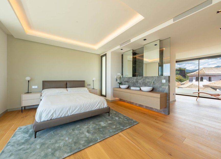 Resale - House - Detached Villa - Benahavís - La Quinta