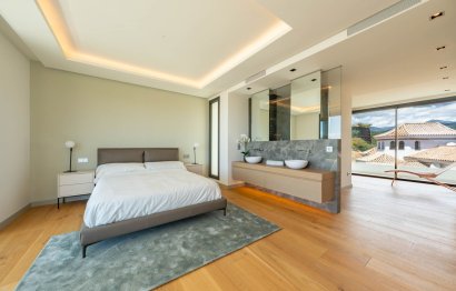 Resale - House - Detached Villa - Benahavís - La Quinta