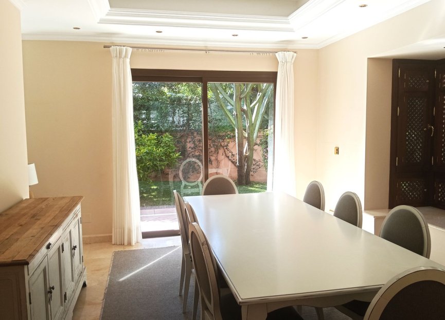 Reventa - House - Townhouse - Marbella - Marbella Centro