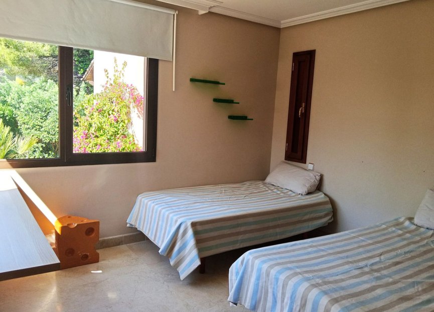 Reventa - House - Townhouse - Marbella - Marbella Centro