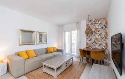 Resale - Apartment - Middle Floor Apartment - Marbella - Marbella Centro