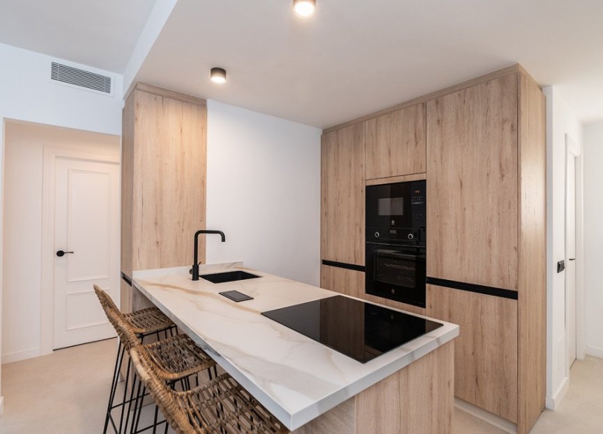 Resale - Apartment - Middle Floor Apartment - Marbella - Marbella Centro