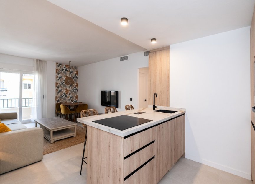 Resale - Apartment - Middle Floor Apartment - Marbella - Marbella Centro