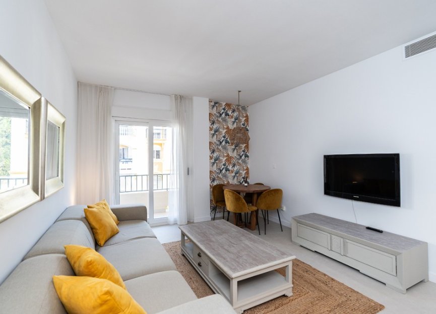 Resale - Apartment - Middle Floor Apartment - Marbella - Marbella Centro