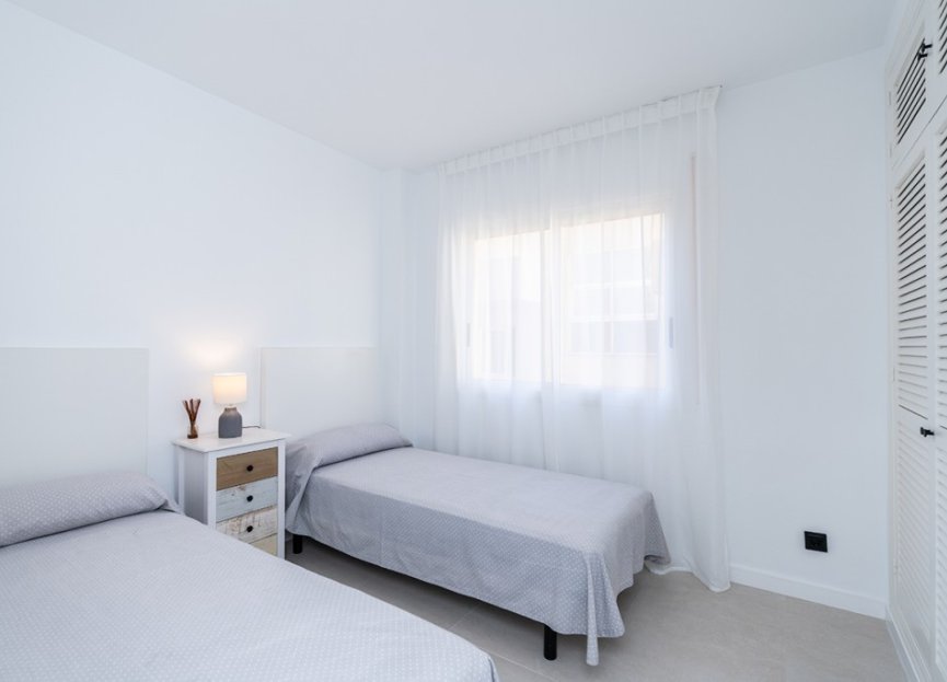 Resale - Apartment - Middle Floor Apartment - Marbella - Marbella Centro