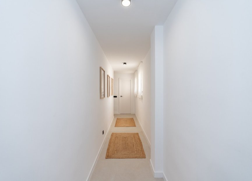 Resale - Apartment - Middle Floor Apartment - Marbella - Marbella Centro