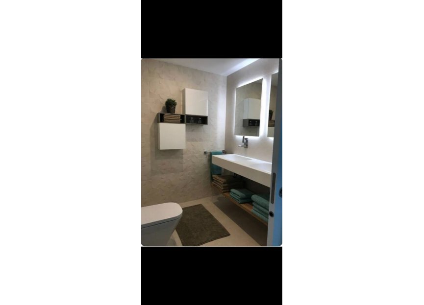 Resale - Apartment - Middle Floor Apartment - Fuengirola - Fuengirola Centro