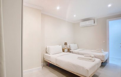 Reventa - Apartment - Middle Floor Apartment - Estepona - Estepona Centro