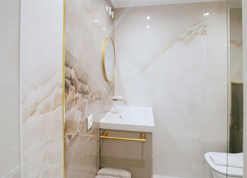 Reventa - Apartment - Middle Floor Apartment - Estepona - Estepona Centro