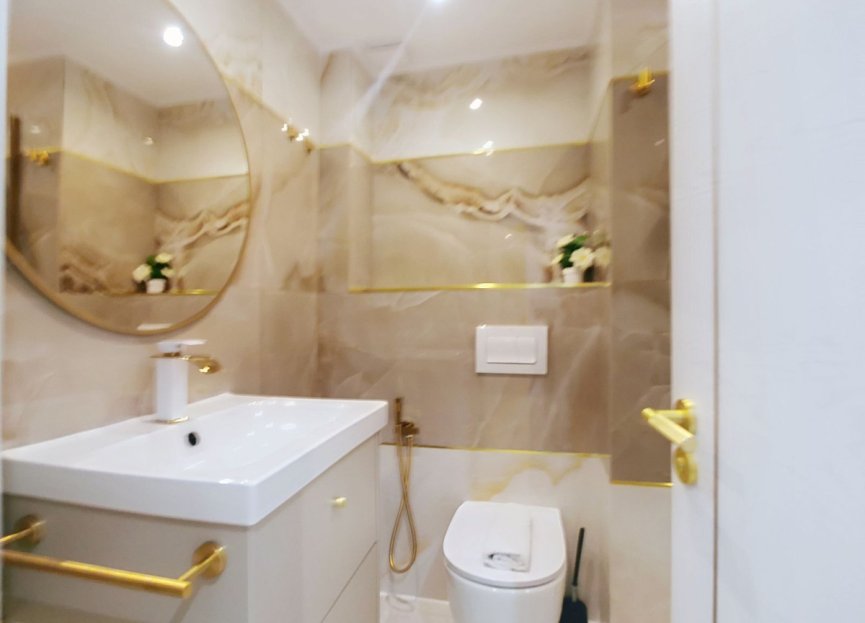 Reventa - Apartment - Middle Floor Apartment - Estepona - Estepona Centro